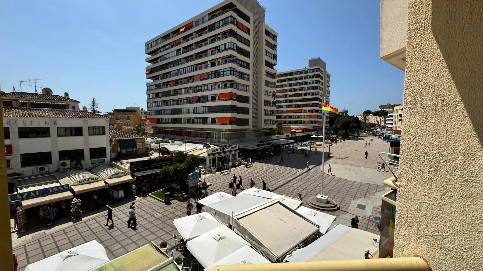 Alojamiento Plaza Nogalera Torremolinos